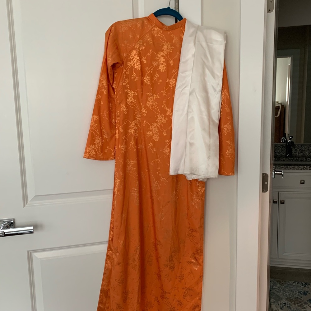 Vietnamese Ao Dai Traditional Outfit